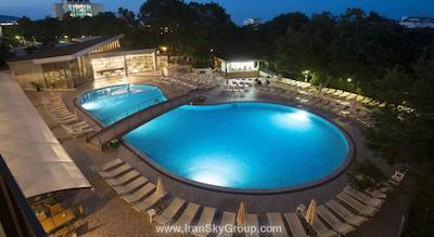 اچ وی دی ویوا کلاب