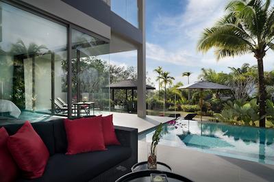 د پاویلیونس پوکت