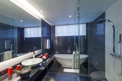 د پاویلیونس پوکت