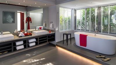 د پاویلیونس پوکت