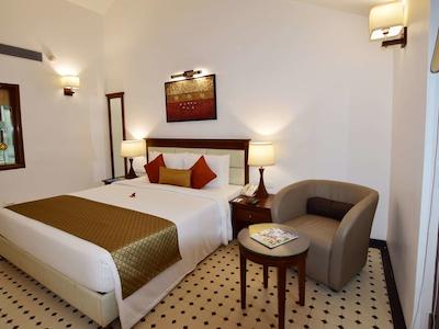 دونا سیلویا بیچ ریزورت