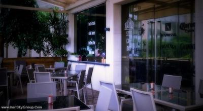 لندمارک اینترنشنال ساینس سیتی