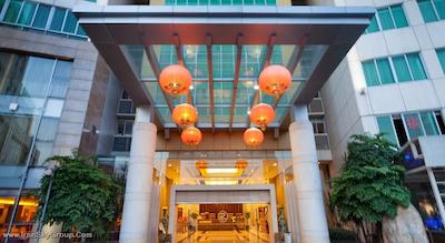 لندمارک اینترنشنال ساینس سیتی