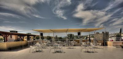 هتل اکن رسرت