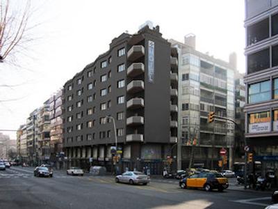 مرکور آلبرتا بارسلونا