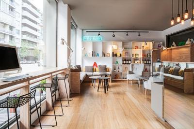 مرکور آلبرتا بارسلونا