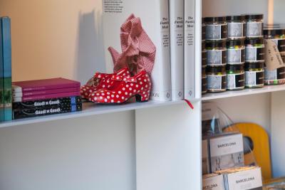 مرکور آلبرتا بارسلونا