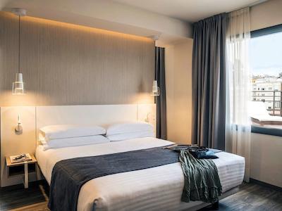 مرکور آلبرتا بارسلونا