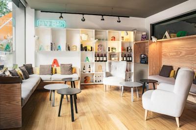 مرکور آلبرتا بارسلونا