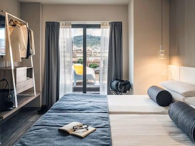 مرکور آلبرتا بارسلونا