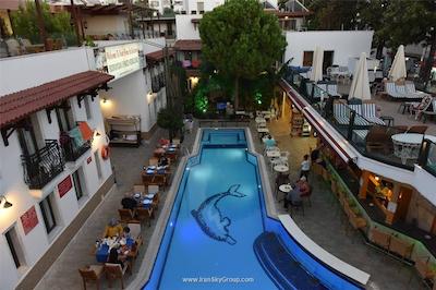 ایستنکی هتل بدروم