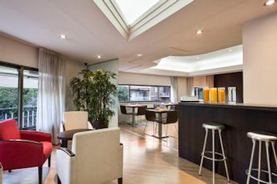 اکتا آنتیبس