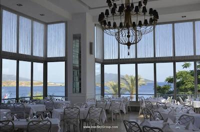 گاددس اف بودرام آسيس هتل