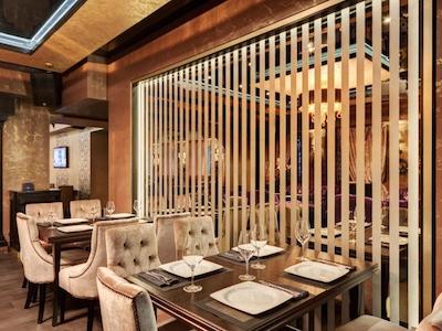 دیزاین هتل سوخاروسکی