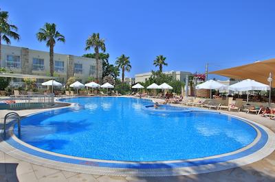 مندرین ریزورت