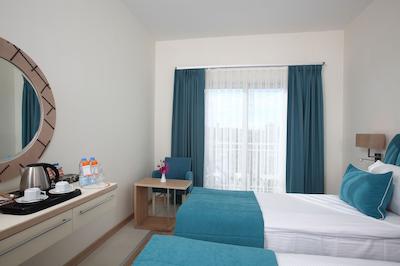 مندرین ریزورت