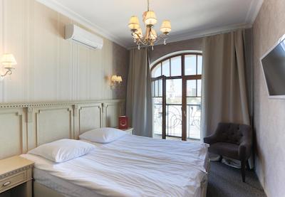 ‌آربات هاوس