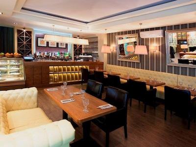 ‌آربات هاوس