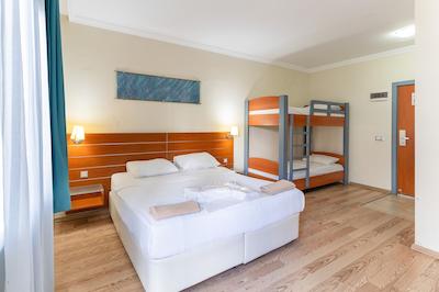 پتانيا بيچ ريزورت