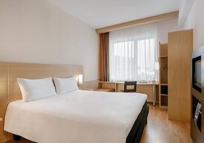 ایبیس مسکو پالولتسکایا