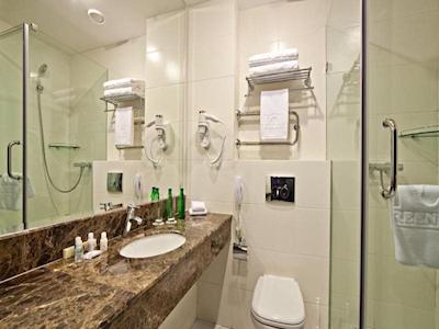 الاینس گرینوود هتل