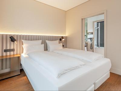 نه مونچن یونترهچینگ