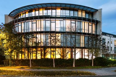 نه مونچن یونترهچینگ