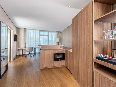 نه مونچن یونترهچینگ