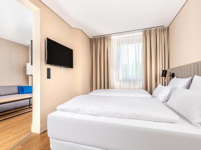 نه مونچن یونترهچینگ