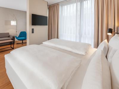 نه مونچن یونترهچینگ