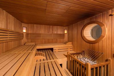 نه مونچن یونترهچینگ