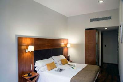 هتل بی‌ سی ‌ان آربن گران روندا