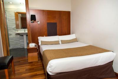 هتل بی‌ سی ‌ان آربن گران روندا