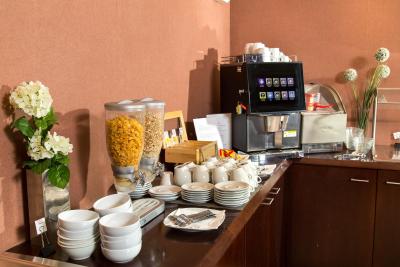 هتل بی‌ سی ‌ان آربن گران روندا