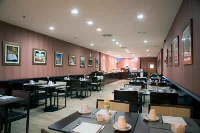 هتل بی‌ سی ‌ان آربن گران روندا