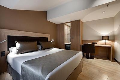 کاتالونیا اتوکا