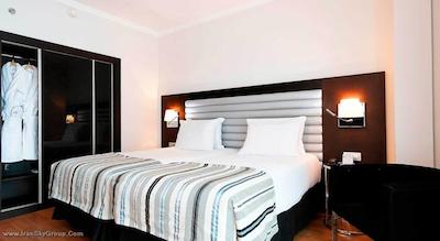 یورواستارز کریستال پالاس