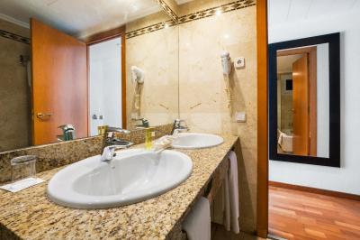 یورواستارز کریستال پالاس