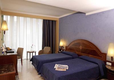 یورواستارز کریستال پالاس