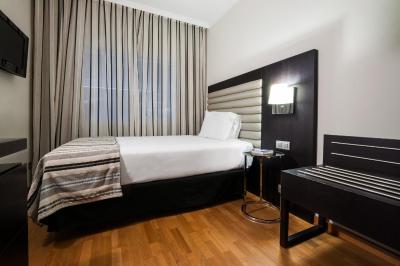 یورواستارز کریستال پالاس