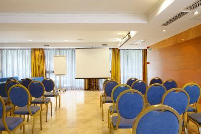 یورواستارز کریستال پالاس