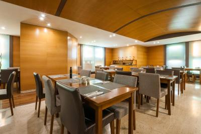 یورواستارز کریستال پالاس