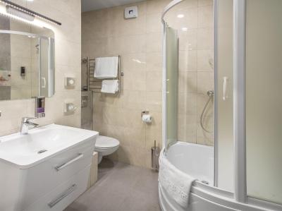 آبا بالمورال