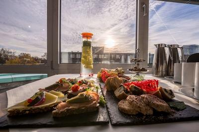 فورا هتل هانوفر‌