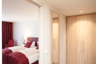 فورا هتل هانوفر‌