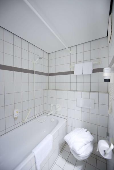 فورا هتل هانوفر‌