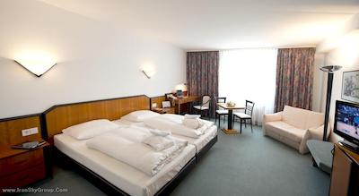 فورا هتل هانوفر‌