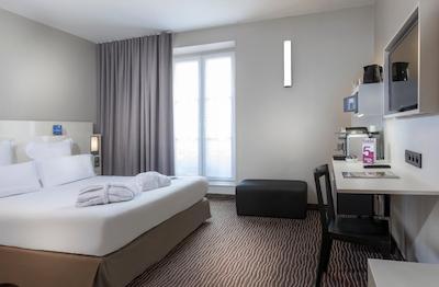 لیبرتل مونمارتر اپرا