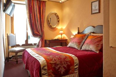 گراند هتل دشامپین