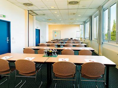 آیبیس برلین ایرپورت تیگل